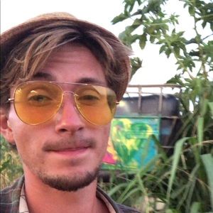 Meet your Posher, David